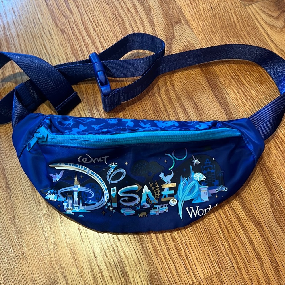 EUC Walt Disney World 50th Anniversary Fanny Pack